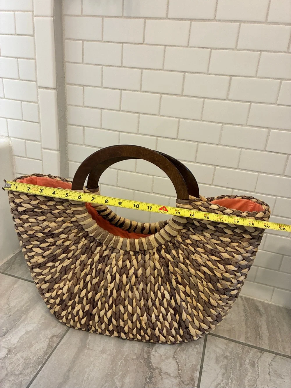 The Limited Woven Circular-Handle Straw Tote Beach Bag in Natural and Brown